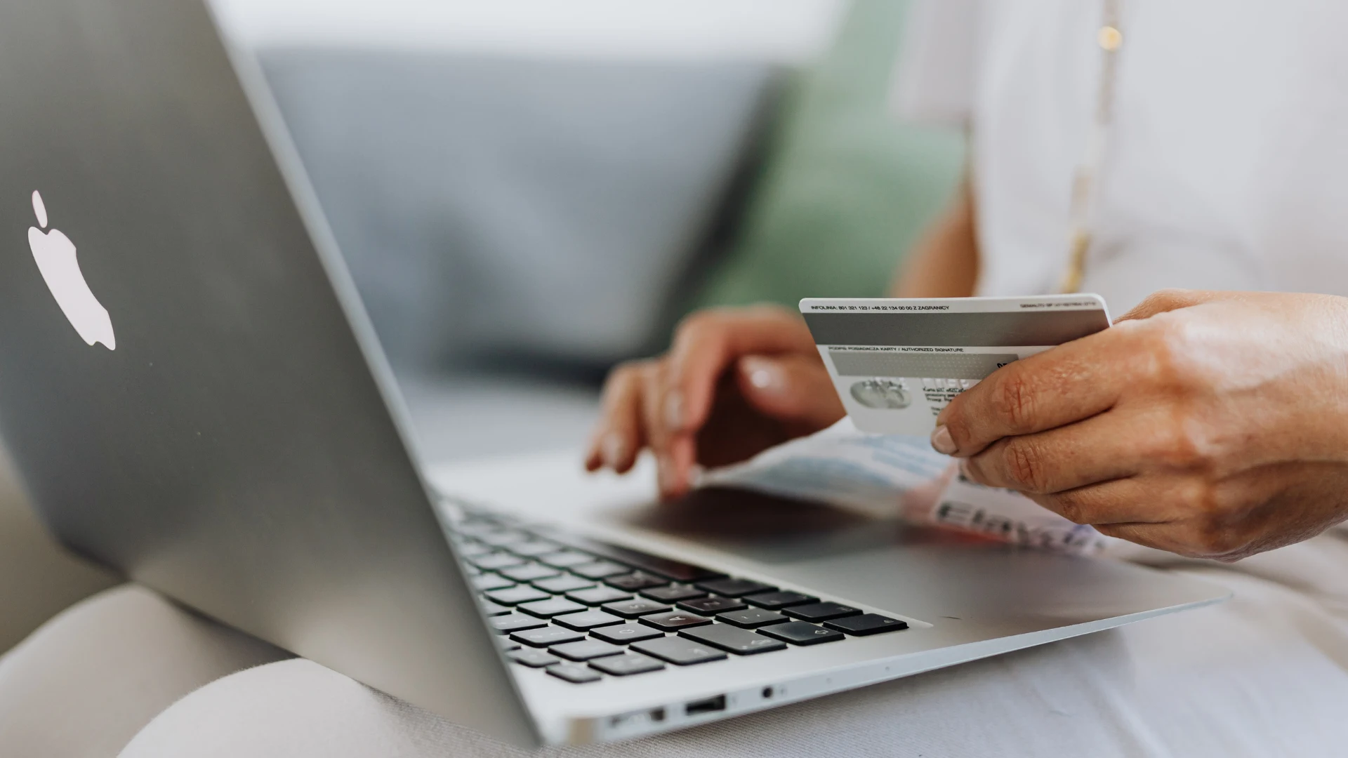 The Best Free Credit Card Comparison Tools: Finding the Right Card at No Cost