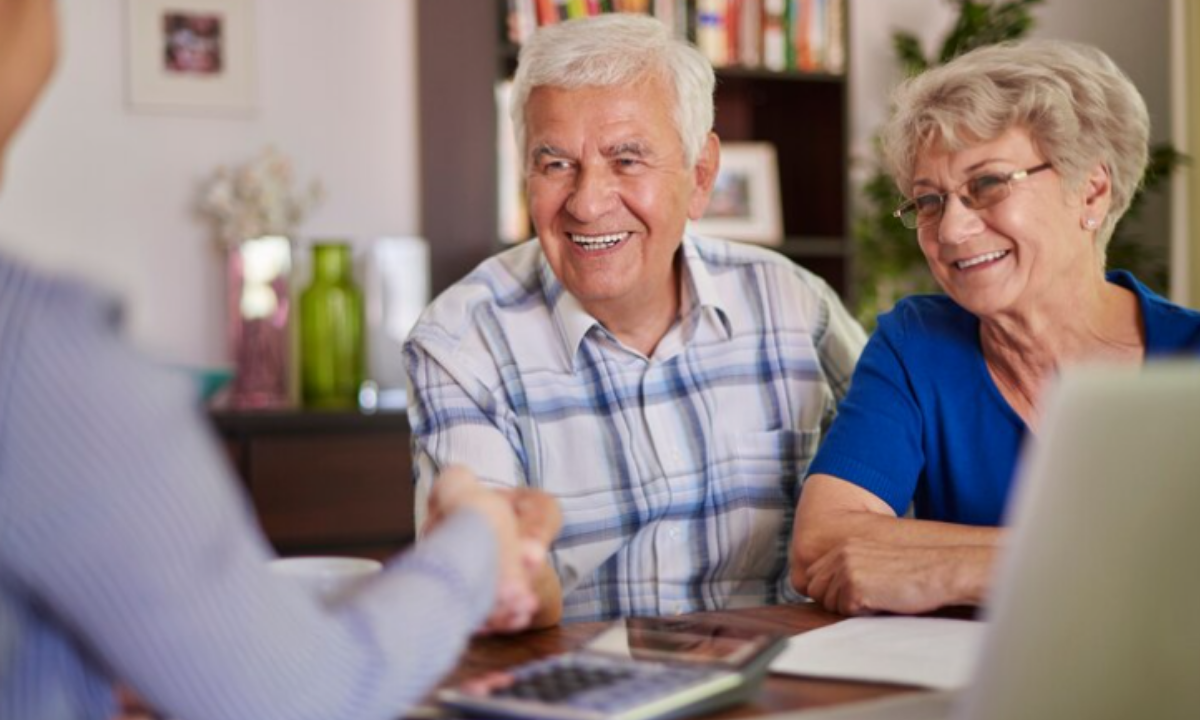 Best Annuity Buyers for Retirees: What to Consider Before Selling Your Payments